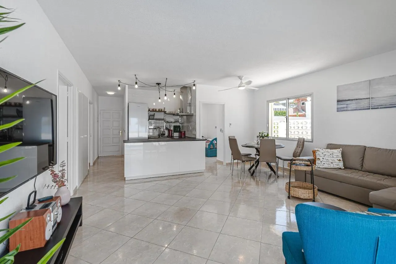 Wonderful Villa In Sueno Azul With Private Pool Callao Salvaje