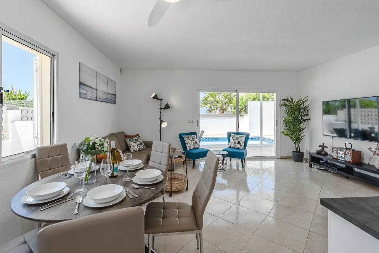 Wonderful Villa In Sueno Azul With Private Pool Callao Salvaje